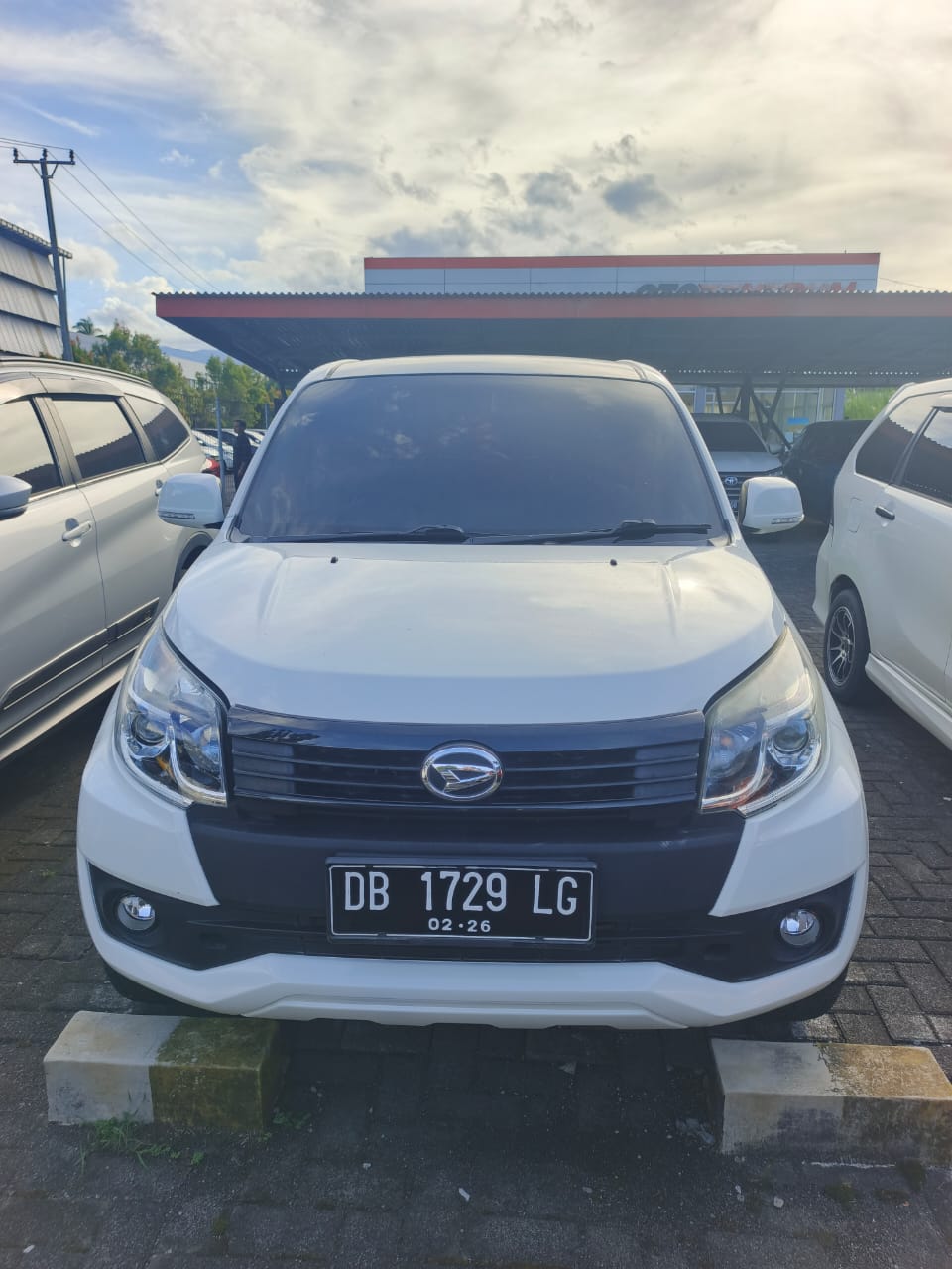 Terios X 1.5 AT 2016